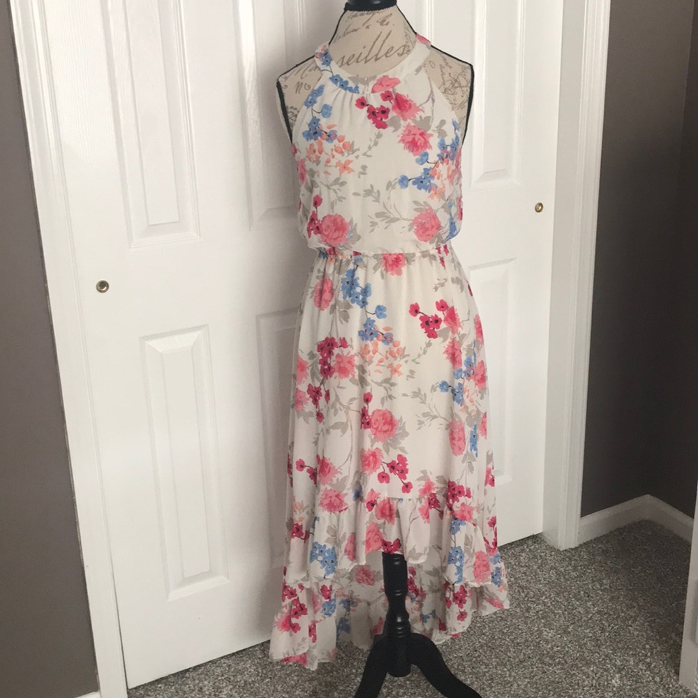 NWT Elle dress